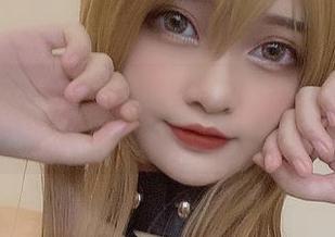 感受一下Azami的修女系列，分享这些“信仰”的转换吧！