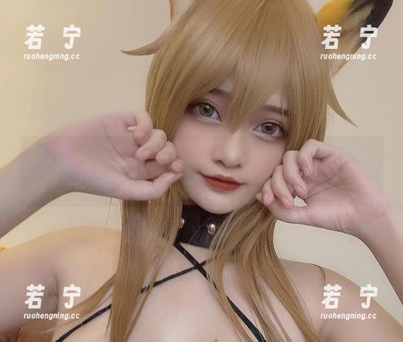 感受一下Azami的修女系列，分享这些“信仰”的转换吧！