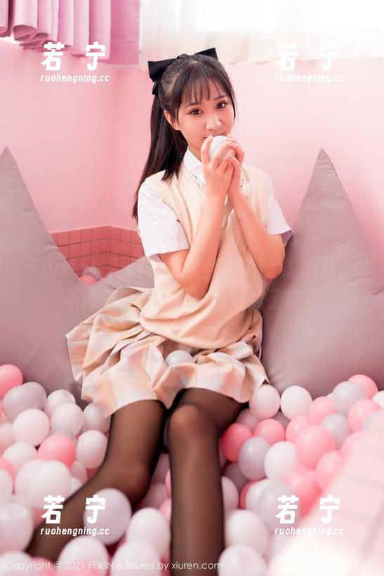 Feilin嗲囡囡 - 施忆佳KITTY的新作，不得不说，灰丝也太会撩了吧？