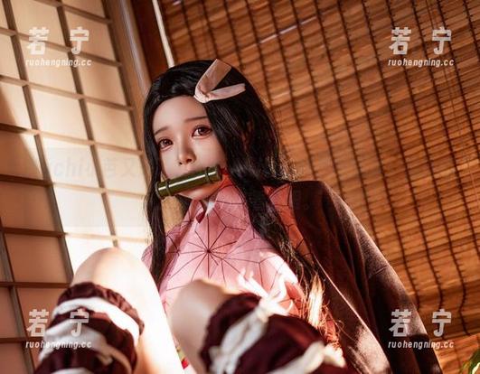 Hachi小芭 Hachi小芭又来了,AiriAkitsuki在线合集,随便瞄一眼都想多看几眼。