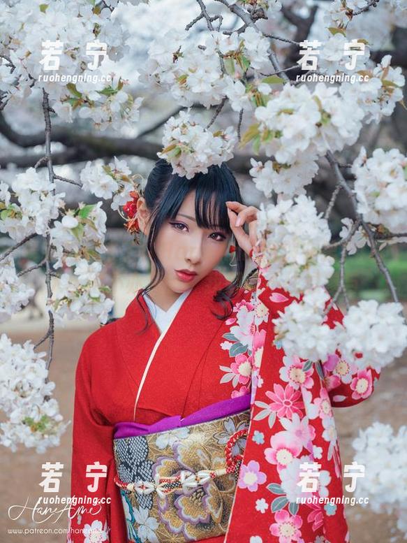 最新图库来了！HaneAme雨波在第14村人玩得不亦乐乎，我都忍不住想参与
