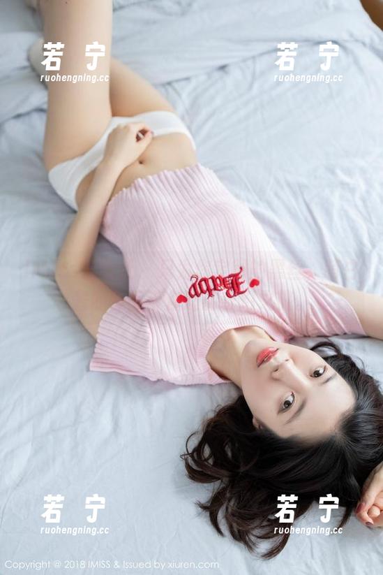 IMiss爱蜜社 - 只为你定制的黑丝，萌白酱的作品带你遨游奇幻之旅。