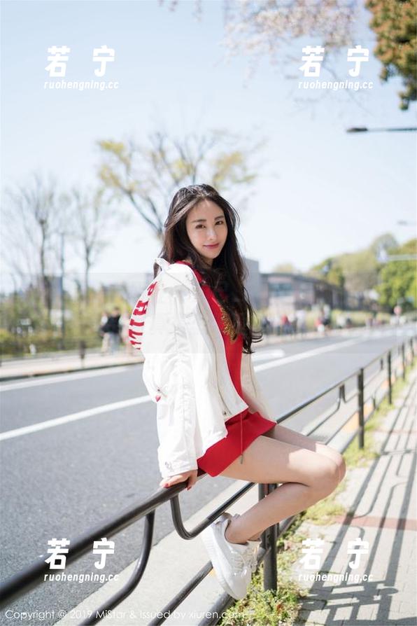 MiStar魅妍社 - 妲己_Toxic的瑜伽术，从最新写真集里发现不一样的呼吸