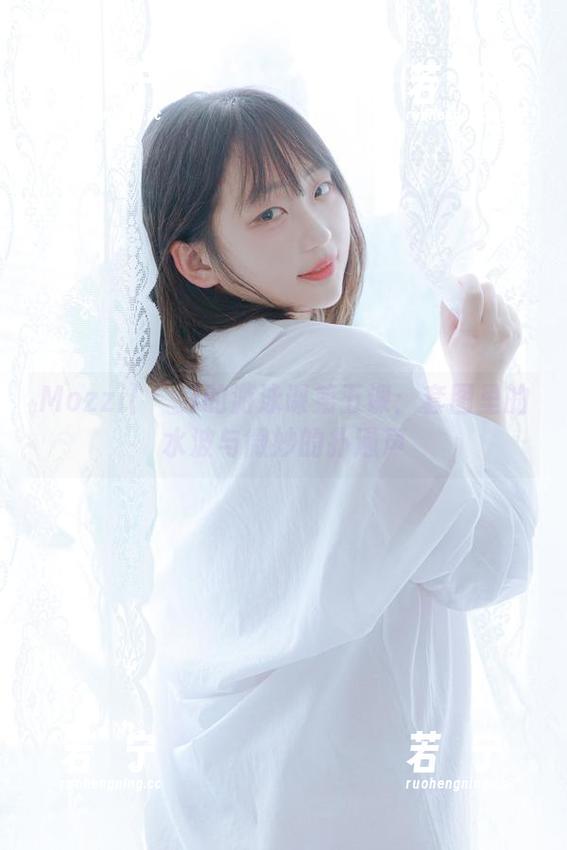 Mozzi(모찌)的游泳课第五课：套图里的水波与微妙的扑通声