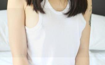 MyGirl美媛馆 – 精选沫晓伊泳衣——她在水里优雅得像条鱼，现实我已经水打到了鼻孔…