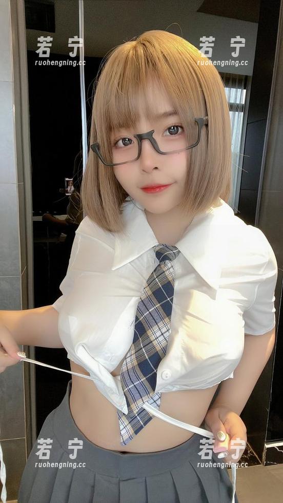 私房少女合集，这种SayoMomo的风格让我有点羡慕也有点嫉妒呐！