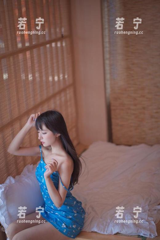 Shika小鹿鹿 在线翻Shika小鹿鹿的女友图片,反正都好奇,还不如说说。