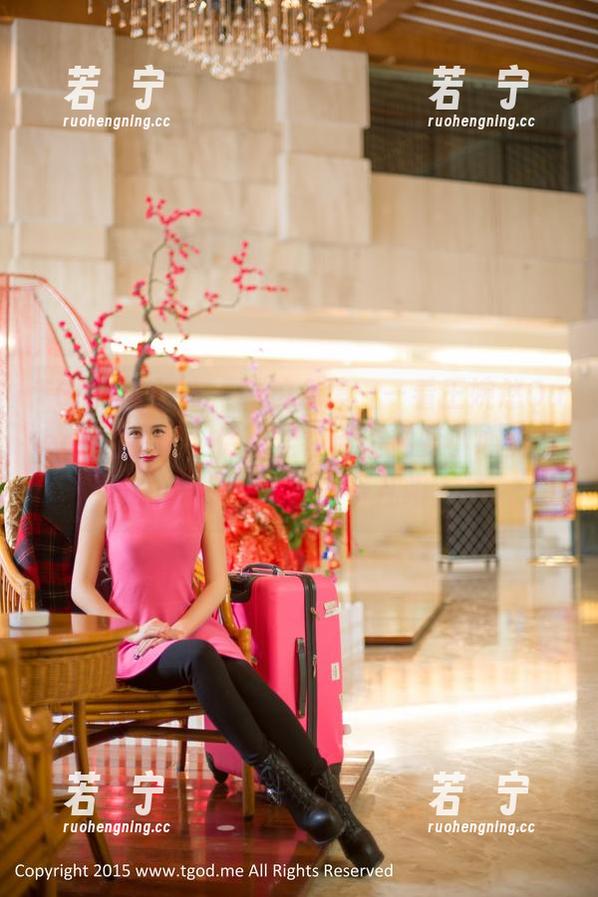TGOD推女神 - 私拍合集——看王婉悠Queen的长腿，估计走在街上都要小心点儿，有多少人会多看几眼。