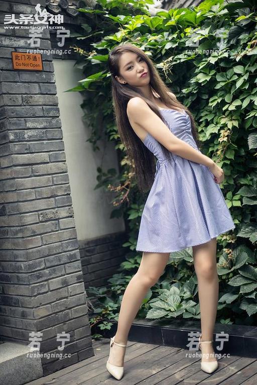 TouTiao头条女神-何娇娇 TouTiao头条女神 - 何娇娇的性感粉黛浴缸全集——找不到浴液也要原图细看!