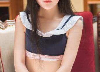 TouTiao头条女神 – 一组冯雪娇的运动作品集，难以置信的张力与柔和