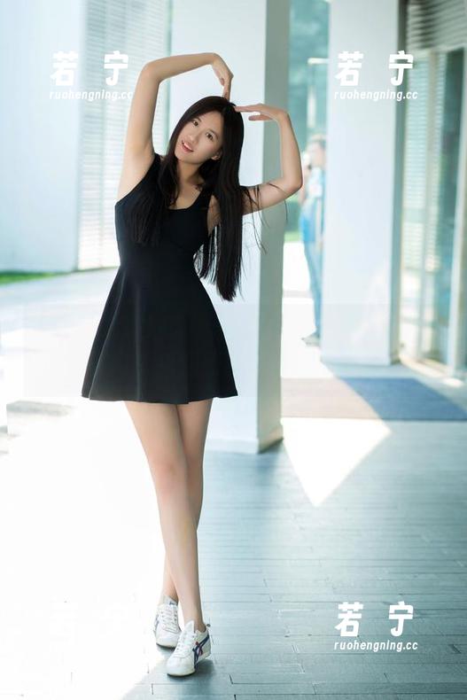 TuiGirl推女郎 - 一针一线，王李丹尼的毛衣写真福利原图，搬救兵了吗？