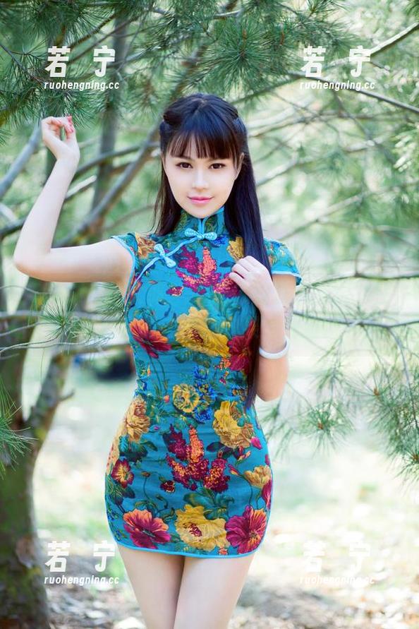 TuiGirl推女郎 - 赵惟依的双人情境，在线点击时，高清效果太刺激！