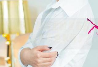 UGirls尤果网 – 原图里的曼苏拉娜：这个旗袍，我是不是看错了？