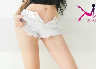 UGirls尤果网 – 原图不断，黛蓓琪穿皮衣，我现在满脑子都是‘我要穿！’的呐喊