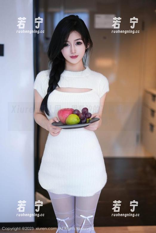 Xiuren秀人网 - 周慕汐的写真更新！白丝之下藏着多少隐秘？