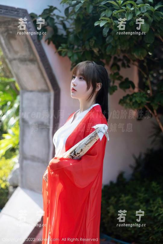 Xiuren秀人网-小夕Kitty Xiuren秀人网 - 小夕Kitty的阶段性弟弟——高清图册里的妹妹气息