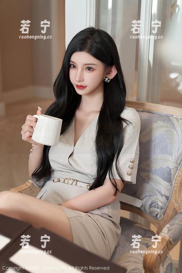 Xiuren秀人网 - 趕紧来看！程程程最新和服图片，让人觉得既熟悉又陌生！