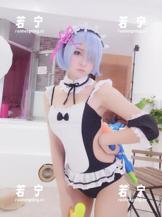 Yuki亭 探索Yuki亭的精选写真:空银子,清风徐来