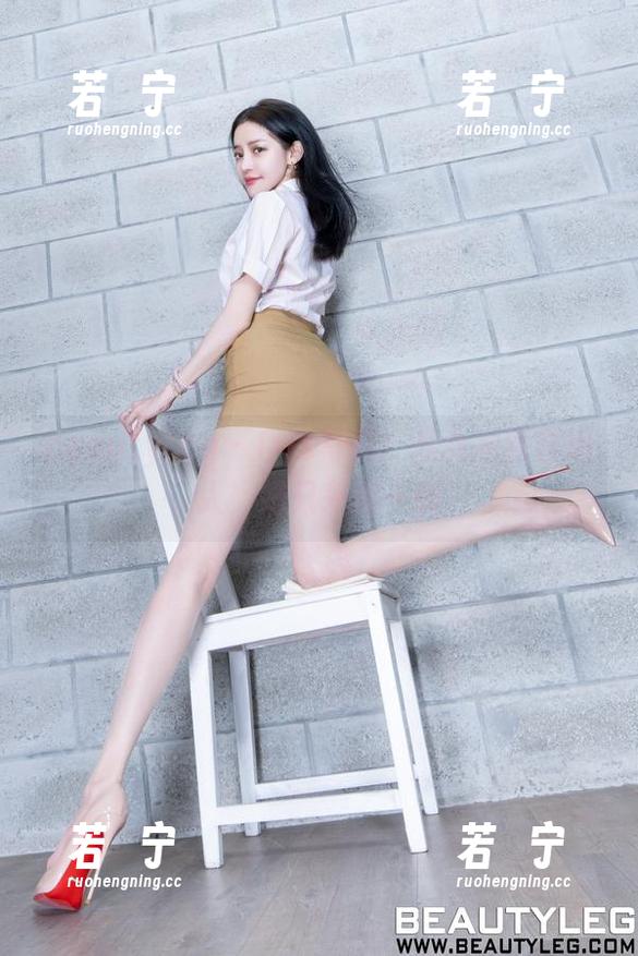 beautyleg - Iris写真：从女神到普通人，她只差那一瞬