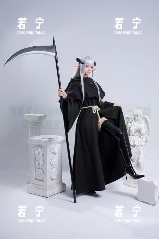 突然爱上izumi泉桃子的JK造型，一路翻遍的美图里，居然没有见过几张！