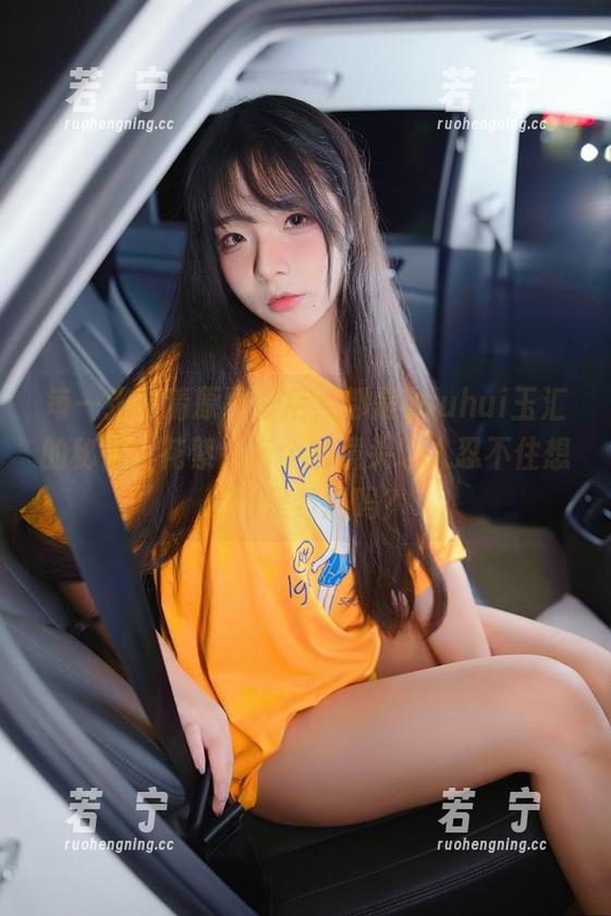 yuuhui玉汇 每一张高清原图背后,都是yuuhui玉汇的秘密小花絮,有个别镜头让人忍不住想:这是穿越吗?