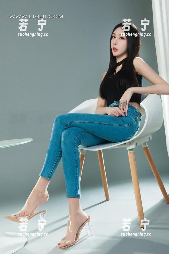 丽柜 - 兔子的学妹写真全集，潜藏多少小心思呢？