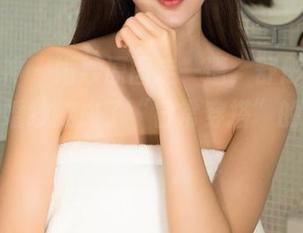 克拉女神 – 婚纱原图走一遭，舒彤更新之后，把婚纱变成了“日常穿搭”的好选择？