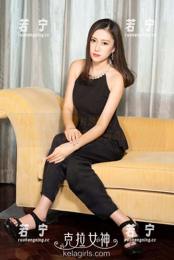 克拉女神 - 边翻图片边咂舌，芝月的白丝对比图，资源满分却有点羞羞！