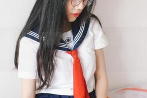 兔玩映画的制服裸腿合集？管用吗？值不值得一看？