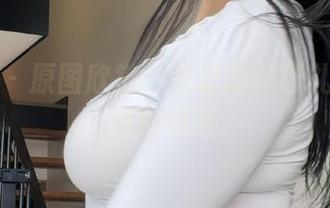 微密圈 – 原图欣赏：可爱的肉巴礼服下的微妙氛围