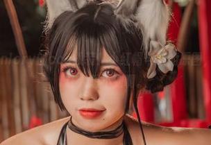 啊日日_Ganlory的cos换装！小红帽与狼的原图，这演技根本让人想不到啊。