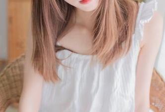 有趣啊，这喵糖映画的黑丝制服美女，全套原图间透着些微偷偷的意味。