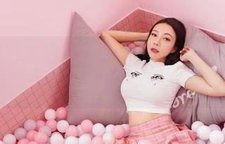 嗲囡囡 – 绝美脚丫丫：梦小楠小夜猫写真全集，你的视线可能会被转移哦！