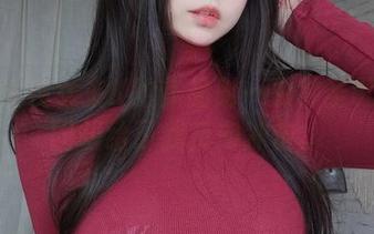 当我注视女主K的作品时…那种圣诞的氛围却给了我反向冲击。