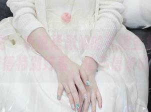 小众视觉 – 听说思思姐的礼服全集下载了会变得特别好看，信不信来试试！