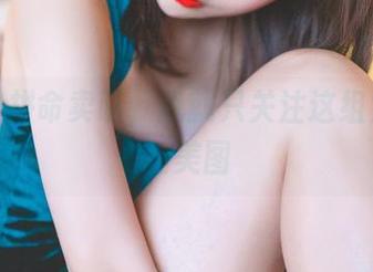 小酥酱拼命卖萌，我就只关注这组女仆黑丝美图