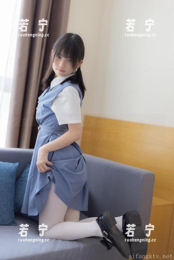 少女秩序 - 步行的艺术——晞可在“裸足”中的原图与无圣光
