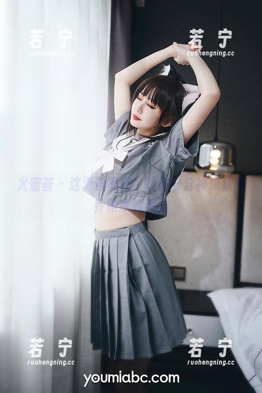 尤蜜荟 - 这海边写真，让你分分钟想成为乔雅冰的观众