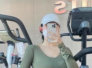 微密圈 – 左公子666带来的6.5美图，下载了再说！嘿嘿！