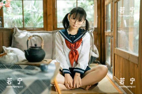 电子女友的软萌剧场：幼水铃衣最新作品集写真值得一看！