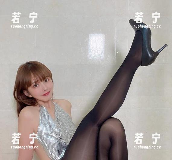 张思允nice 微密圈 - 张思允nice旗袍合集,差点把我当成西湖边的十分传统小老板!