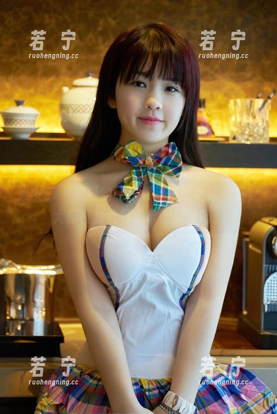 推女郎 - 星辰的私房集，搭配花嫁气质，大概在为我颠覆审美标准吧。