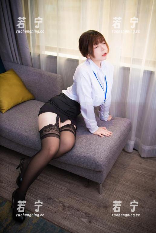 无颜小天使wy——加藤惠的写真下载，这名字听上去就像二次元的恋爱吧！