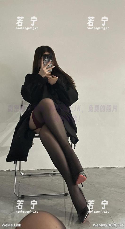 微密圈 - 当桃沢樱呀遇上JK，免费的照片让人捧腹哈哈！