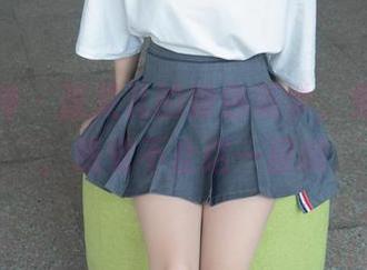 梦丝女神 – 张灵儿的粉色美学，免费图包，感觉不止这一层哦