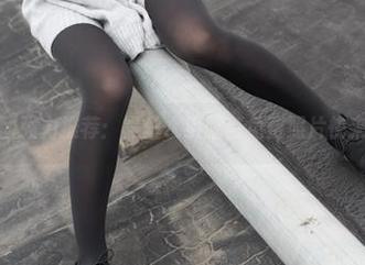 森萝财团强力推荐：黑丝水手服，免费照片快来扫码！