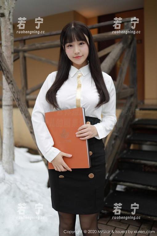 模范学院-艾希儿 模范学院 - 一套体操服引发的穿搭灵感:艾希儿的图集预约你来瞅瞅