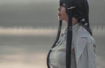 一手网盘，一手爱老师_PhD的居家样本，真想在家里模仿一遍！