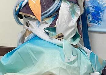 不怕神似，只怕相似：白栎Shirly图包分享，流萤女仆赋予一切新的崩坏体验！