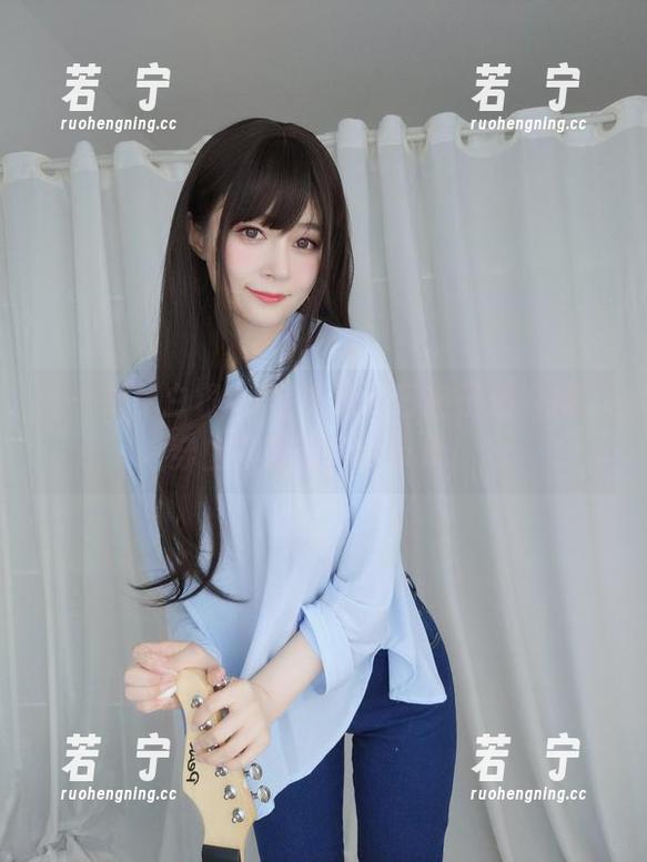 秀一把！白银81精选的夏日格子连衣裙，穿上它连走路都带风！